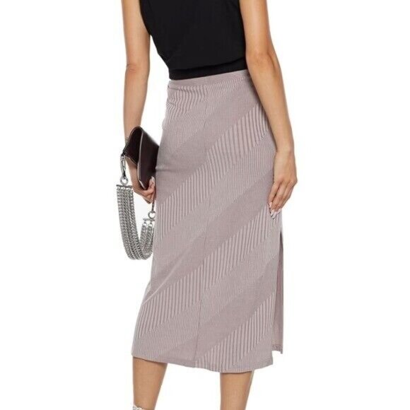 Walter Baker Dresses & Skirts - WALTER BAKER PENCIL SKIRT